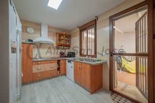 Casa adosada en venta en Rinconada (La)