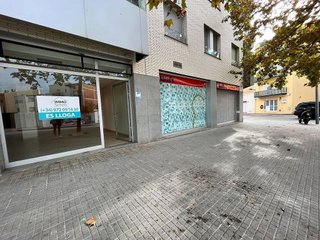 Local comercial en alquiler en Centre en Roses