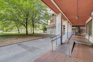 Local comercial en venta en Aranzabela - Aranbizkarra en Vitoria-Gasteiz