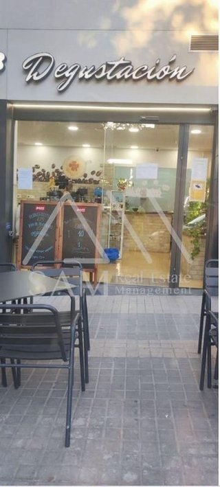 Local comercial en venta en La Salut - Lloreda en Badalona