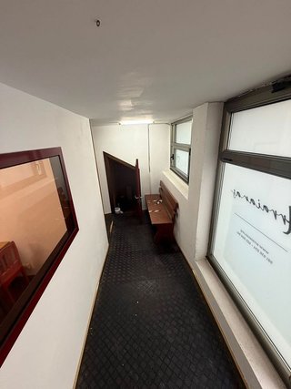 Local comercial en alquiler en Ensanche - Sar en Santiago de Compostela