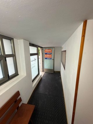 Local comercial en alquiler en Ensanche - Sar en Santiago de Compostela
