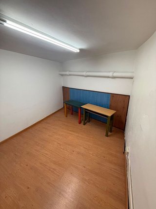 Local comercial en alquiler en Ensanche - Sar en Santiago de Compostela