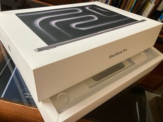Macbook Pro 2019 + Air 2012