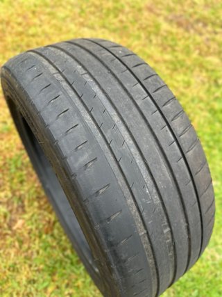 Neumático Michelin Pilot Sport 4 225/45 R17