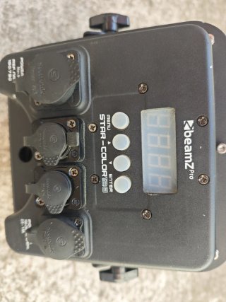 Proyector BeamZ STARCOLOR128 RGBW DMX Negro