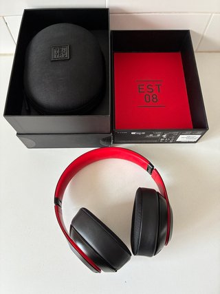 Beats Studio3 Wireless Negro/Rojo Ed. Limitada