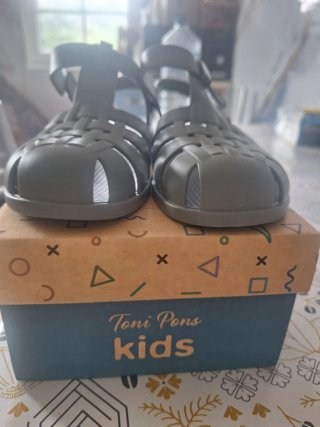 Sandalias cangrejeras niño/a T.30