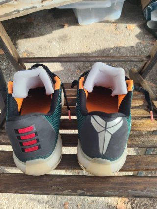 Nike Kobe X Flight