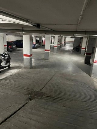 Garaje en venta en Pajaritos - Plaza de Toros en Granada