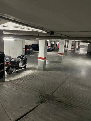 Garaje en venta en Pajaritos - Plaza de Toros en Granada