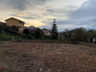Solar en venta en Celorio-Poó-Parres en Llanes