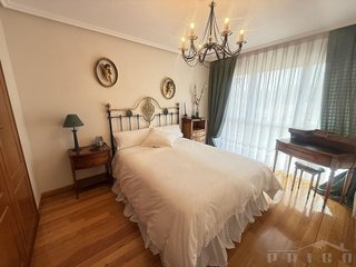 Casa pareada en venta en Barriada Yagüe en Burgos