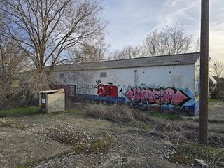 Nave industrial en venta en Pioz