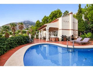 Chalet en venta en Altea Pueblo en Altea