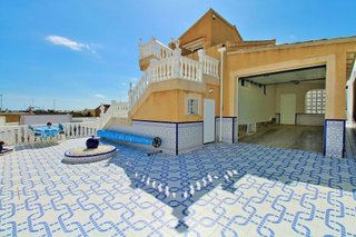 Casa adosada en venta en Campos de Golf - Villa Martin - Los Dolses en Orihuela
