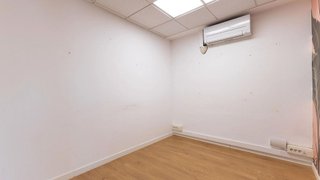 Oficina en alquiler en Sant Antoni en Barcelona