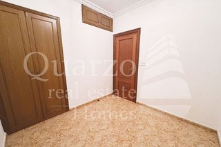 Piso en venta en Nou Moles en Valencia