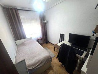 Piso en venta en Los Rosales en Madrid