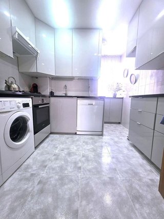 Piso en venta en Los Rosales en Madrid