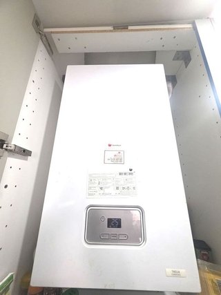 Piso en venta en Los Rosales en Madrid