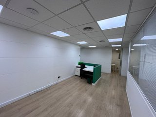 Oficina en alquiler en L'Antiga Esquerra de l'Eixample en Barcelona