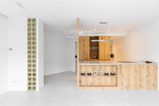 Piso en venta en Sant Antoni en Barcelona