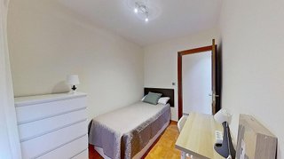 Piso en alquiler en Polígono Cartuja – La Paz en Granada