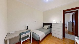 Piso en alquiler en Polígono Cartuja – La Paz en Granada