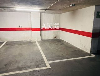 Garaje en venta en Sant Antoni en Barcelona