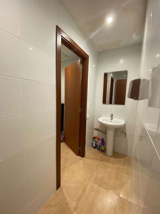Local comercial en venta en El Gornal en Hospitalet de Llobregat, L´