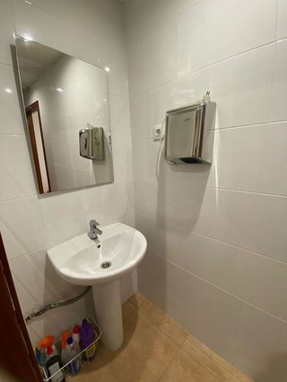 Local comercial en venta en El Gornal en Hospitalet de Llobregat, L´