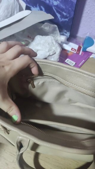 Bolso de mano beige elegante NUEVO