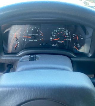 Espectacular Jeep Cherokee Sport 2.5 TD
