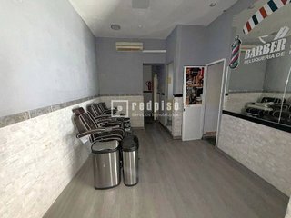Local comercial en alquiler en Bellas Vistas en Madrid