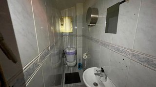Local comercial en venta en Concepción en Madrid