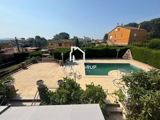 Chalet en venta en Caldes de Malavella