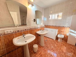 Casa en venta en Crevillent