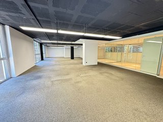 Oficina en alquiler en La Dreta de l'Eixample en Barcelona