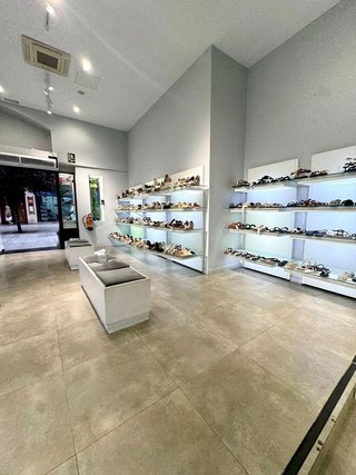 Local comercial en alquiler en Centro en Gijón
