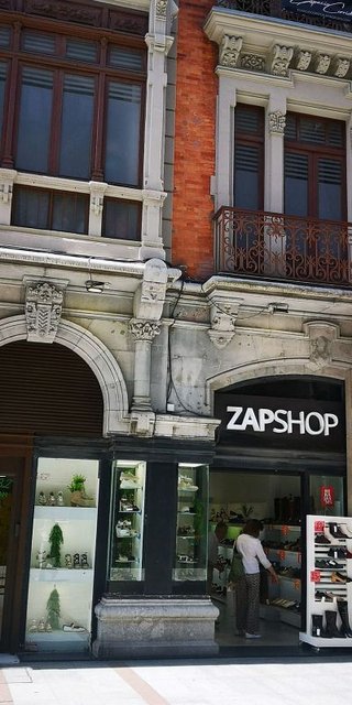 Local comercial en alquiler en Centro en Gijón