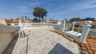 Chalet en venta en Nueva Torrevieja - Aguas Nuevas en Torrevieja