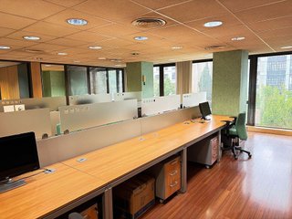 Oficina en alquiler en La Dreta de l'Eixample en Barcelona