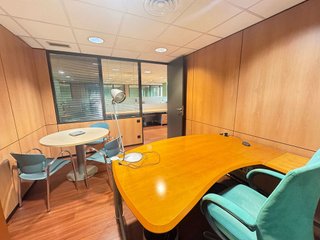 Oficina en alquiler en La Dreta de l'Eixample en Barcelona