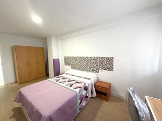 Piso en alquiler en Polígono Cartuja – La Paz en Granada
