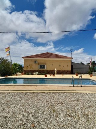 Casa en venta en Pinós