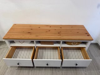 Mesa auxiliar