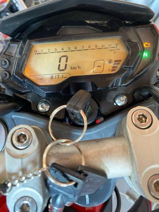 Benelli BN 125 Roja