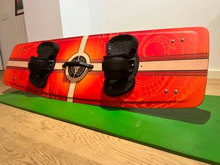 Tabla Kite Surf Raish 135x42