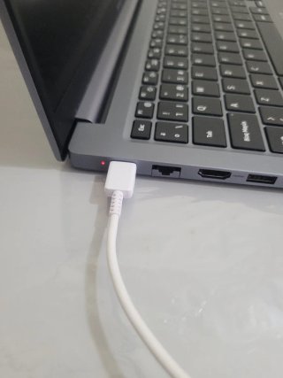 Portátil Samsung Galaxy Book4 gris (leer bien)